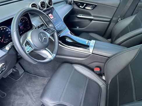 Certified 2023 Mercedes-Benz GLC 300 image 9