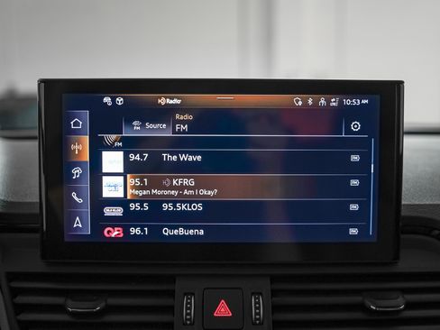 Certified 2025 Audi Q5 2.0T Premium Plus w/ Premium Plus Package image 20