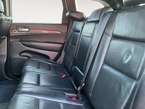 Used 2015 Jeep Grand Cherokee Limited w/ Luxury Group II AWD/4WD image 21