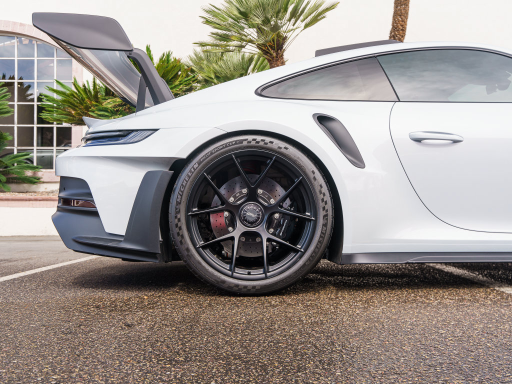 Used 2024 Porsche 911 GT3 RS RWD image 9