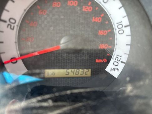 Used 2012 Toyota Tacoma 4x4 Double Cab w/ TRD Off-Road Pkg image 9