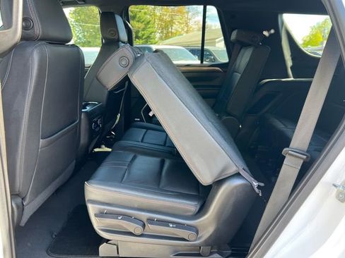 Used 2022 Chevrolet Tahoe RST AWD/4WD image 6