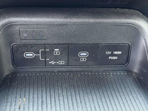 Used 2024 Hyundai Kona SEL AWD/4WD image 24
