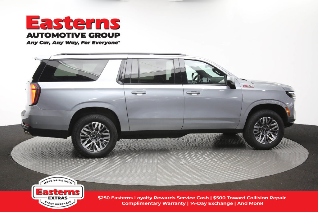Used 2025 Chevrolet Suburban Z71 AWD/4WD image 49