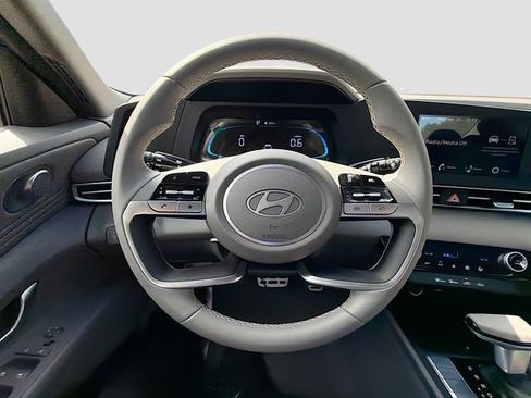 Certified 2026 Hyundai Elantra Sport FWD image 11