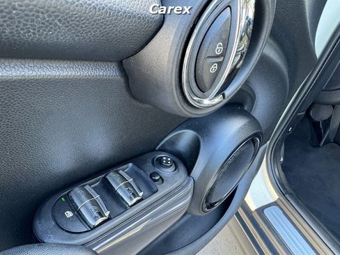 Used 2016 MINI Cooper 4-Door Hardtop image 29