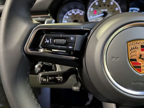 New 2026 Porsche Macan AWD/4WD image 27