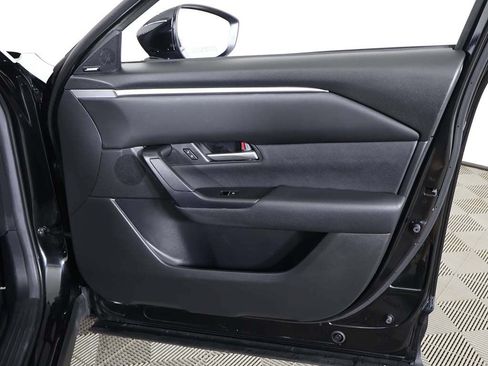 Used 2025 MAZDA CX-50 AWD 2.5 S w/ Premium Package image 26