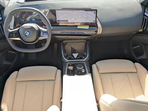 Used 2025 BMW X3 xDrive30i w/ Premium Package image 14