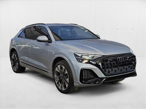 New 2025 Audi Q8 Premium w/ Black Optic Package image 6