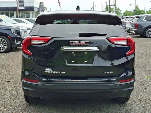 Certified 2023 GMC Terrain SLE AWD/4WD image 5