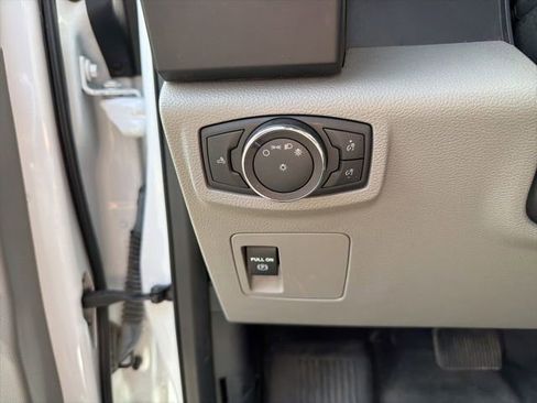 Used 2018 Ford F150 XL w/ Equipment Group 101A Mid AWD/4WD image 22