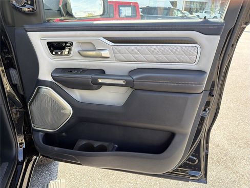 Used 2025 RAM 1500 Tungsten w/ Off Road Group AWD/4WD image 14