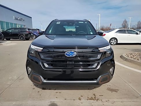 New 2026 Subaru Forester Touring AWD/4WD image 3