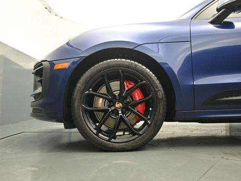 Used 2022 Porsche Macan GTS AWD/4WD image 9
