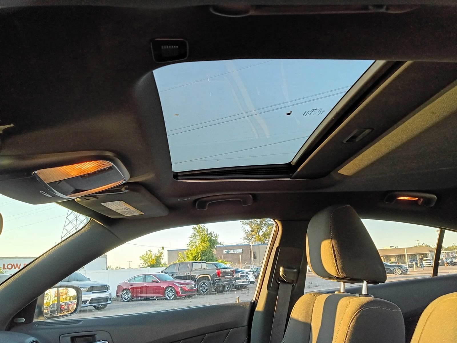 Used 2023 Dodge Charger SXT RWD image 24