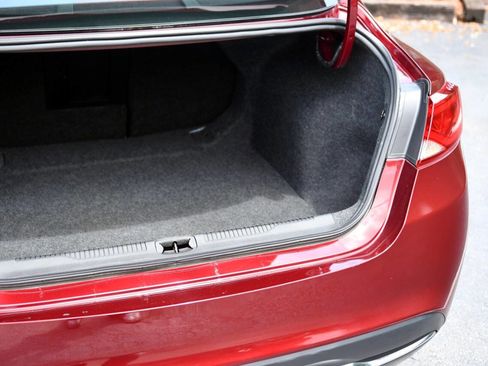 Used 2015 Chrysler 200 Limited FWD image 38
