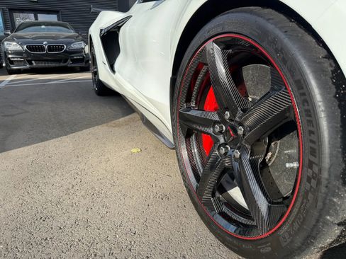 Used 2024 Chevrolet Corvette Z06 w/ Z07 Performance Package image 11