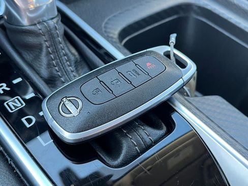 Used 2025 Nissan Sentra SV image 21