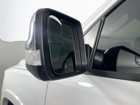 Used 2022 RAM 1500 Laramie AWD/4WD image 38