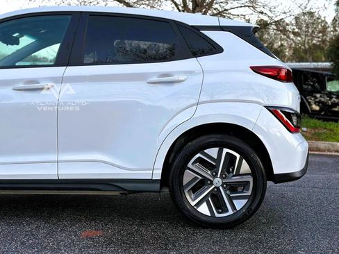 Used 2023 Hyundai Kona SEL image 13