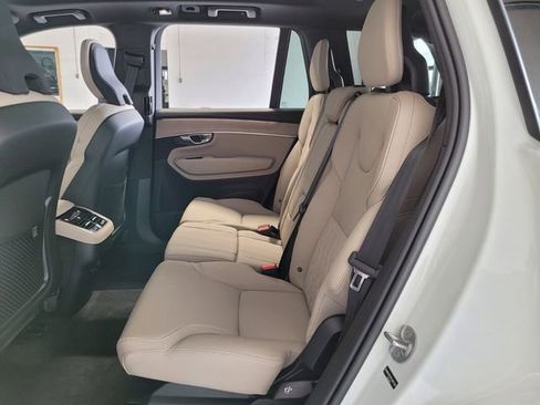 New 2026 Volvo XC90 B5 Plus w/ Protection Package Premier image 10