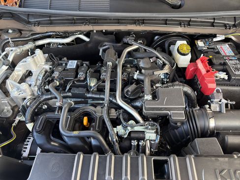 New 2026 Nissan Kicks SV image 11