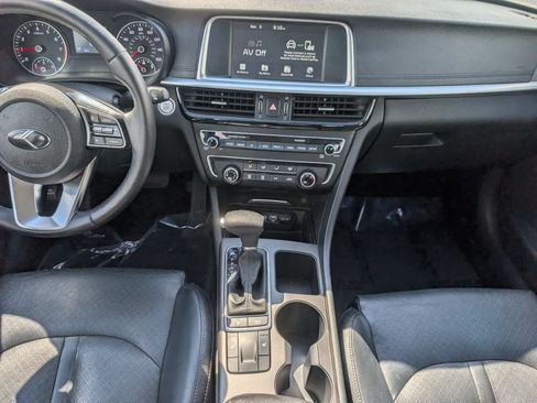 Used 2020 Kia Optima SE FWD image 14