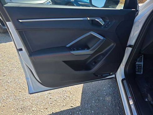 New 2025 Audi Q3 2.0T Premium Plus image 23