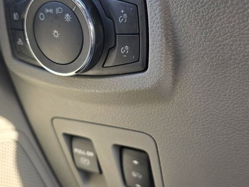 Used 2019 Ford F150 XLT w/ Equipment Group 302A Luxury image 18