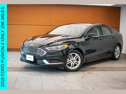Used 2018 Ford Fusion SE w/ Fusion SE Technology Package