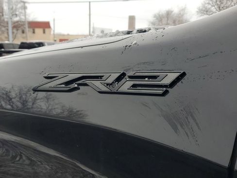 Used 2024 Chevrolet Silverado 1500 ZR2 image 6