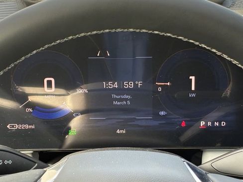 New 2026 Chevrolet Equinox EV LT image 24