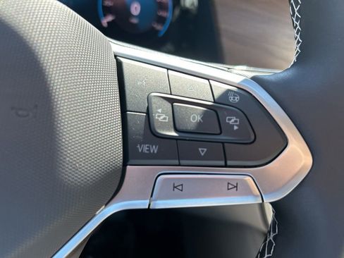 New 2026 Volkswagen Atlas SE image 23