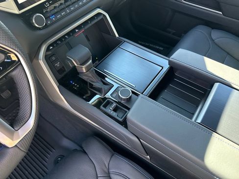 New 2026 Toyota Sequoia Platinum AWD/4WD image 25