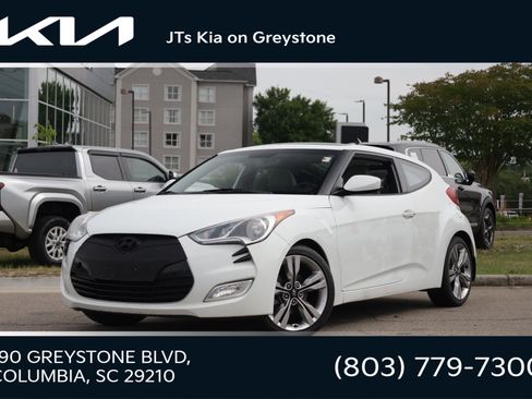 Used 2013 Hyundai Veloster w/ Tech Pkg FWD image 1