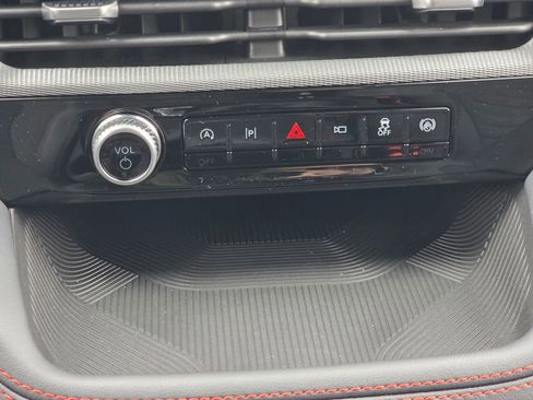 New 2026 Ford Explorer ST-Line w/ ST-Line Street Pack image 15