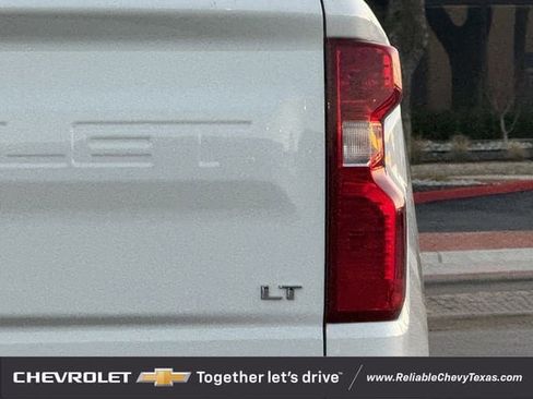 Certified 2025 Chevrolet Silverado 1500 LT image 8