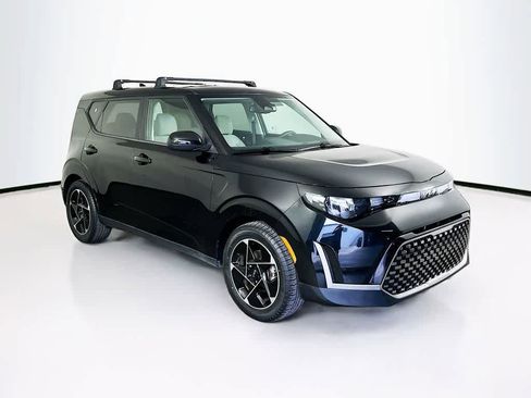 Used 2023 Kia Soul EX FWD image 23