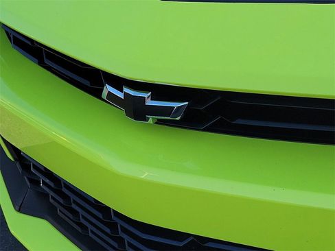 Used 2021 Chevrolet Camaro SS image 28