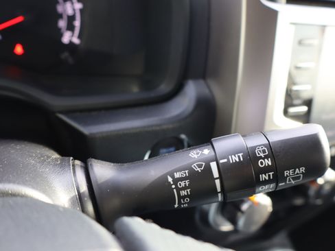 Used 2022 Toyota 4Runner SR5 Premium image 23