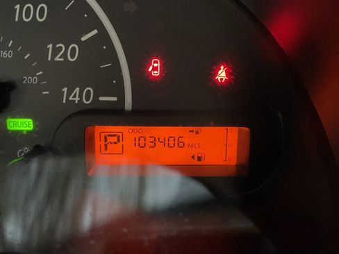 Used 2019 Nissan Versa S Plus image 11