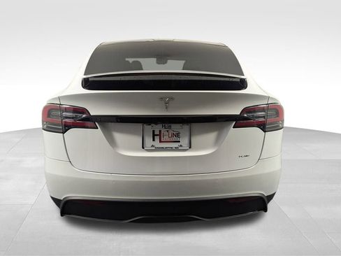 Used 2022 Tesla Model X Plaid image 20