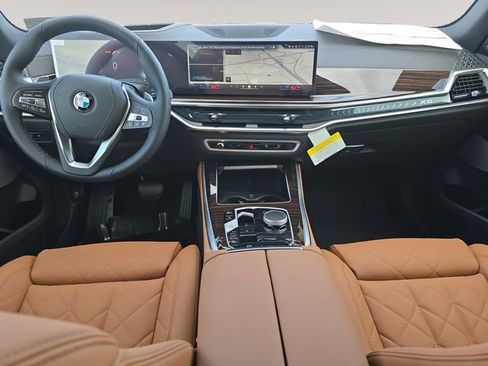 New 2026 BMW X5 xDrive40i AWD/4WD image 10
