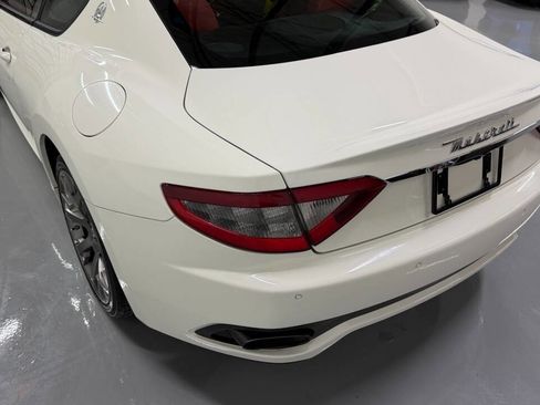 Used 2016 Maserati GranTurismo Sport image 18