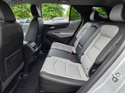 Used 2019 Chevrolet Equinox Premier image 11