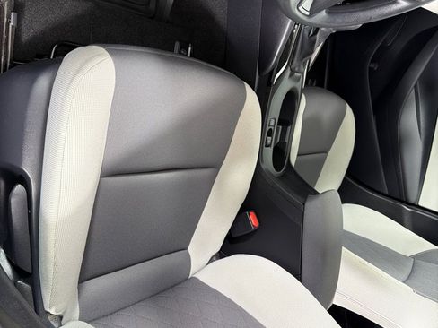 Used 2024 Toyota Corolla LE FWD image 9