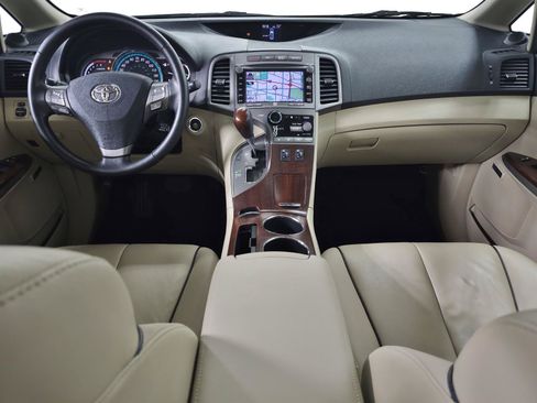 Used 2009 Toyota Venza AWD image 11