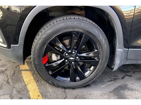 Used 2019 Chevrolet Trax LT image 10