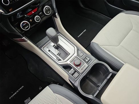 Certified 2021 Subaru Forester Premium image 24